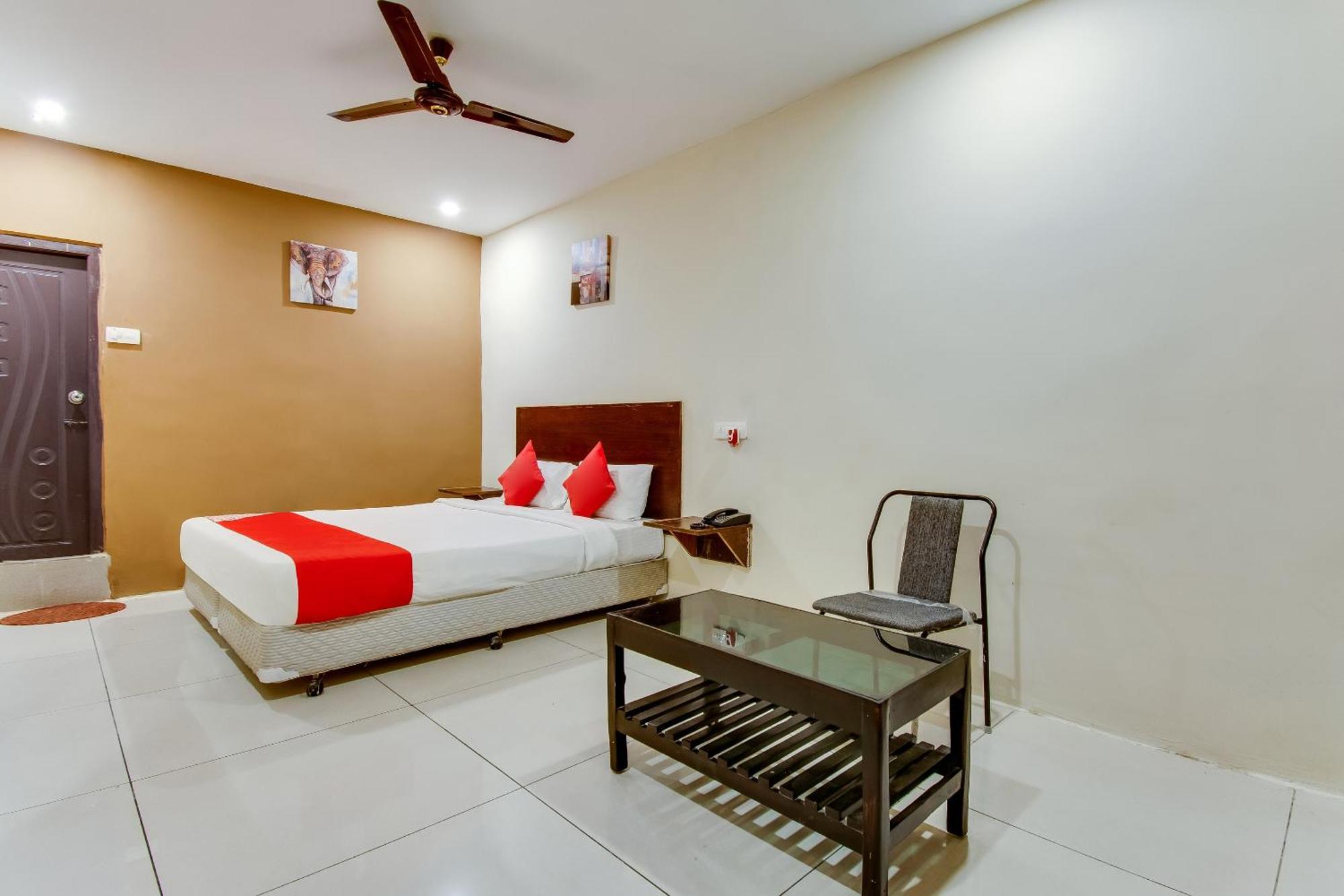 מלון Vijayawāda Oyo Akshaya Nest מראה חיצוני תמונה